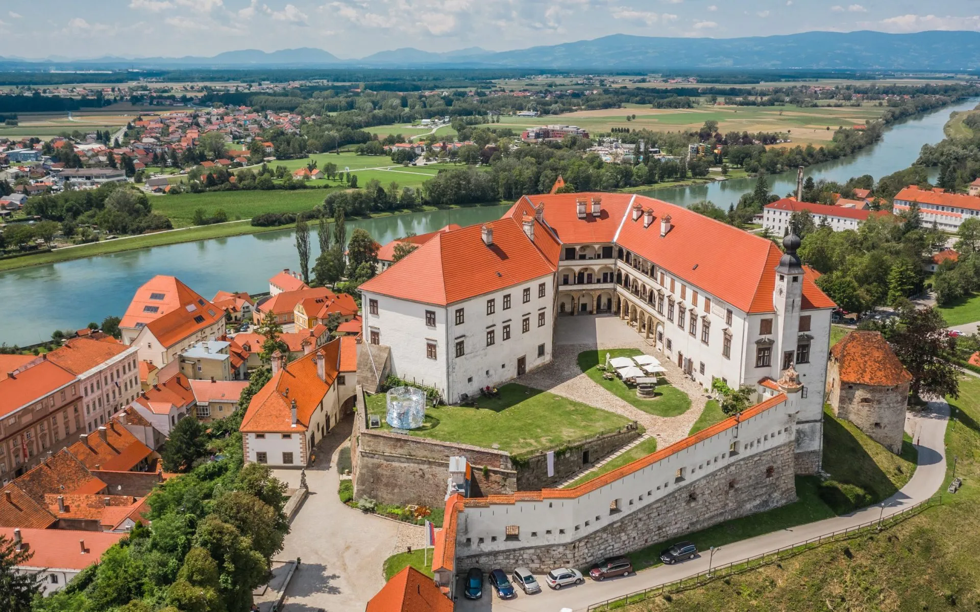 Blick auf die Burg Ptuj